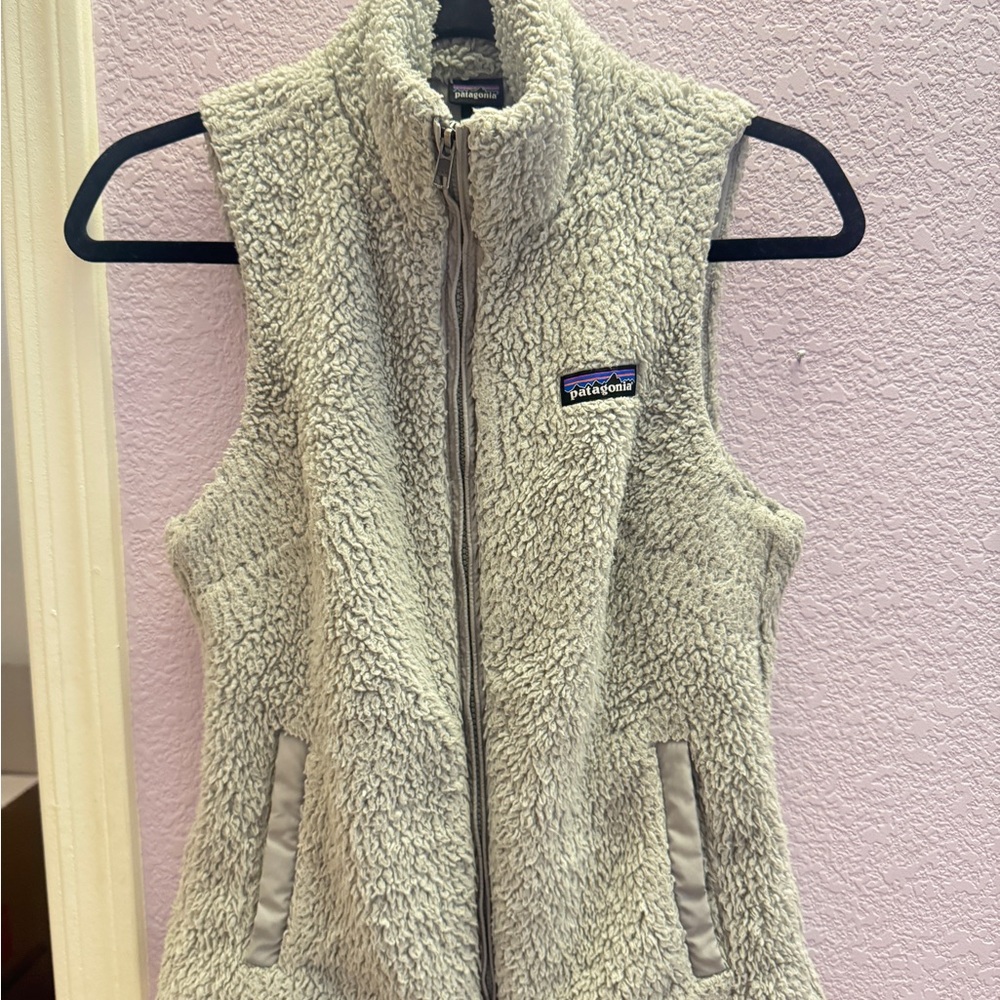 Patagonia Women's Light Gray Sherpa Vest